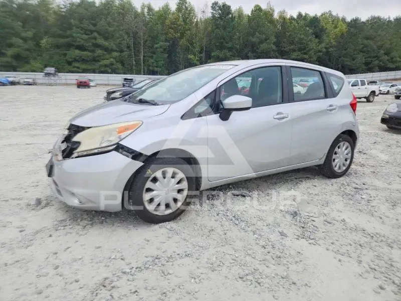 2015 Nissan VERSA photo
