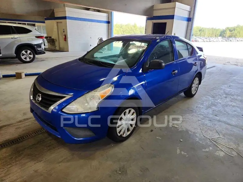 2015 Nissan VERSA фото