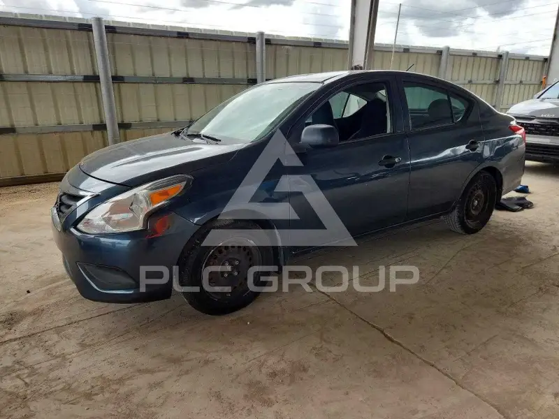 2015 Nissan VERSA фото