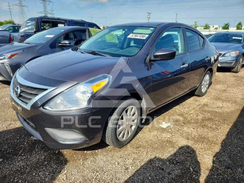 2015 Nissan VERSA фото