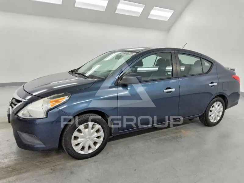2015 Nissan VERSA фото
