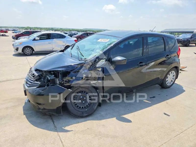2015 Nissan VERSA photo