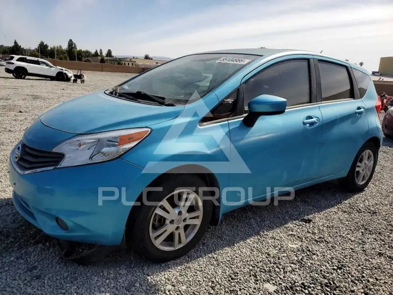 2015 Nissan VERSA фото