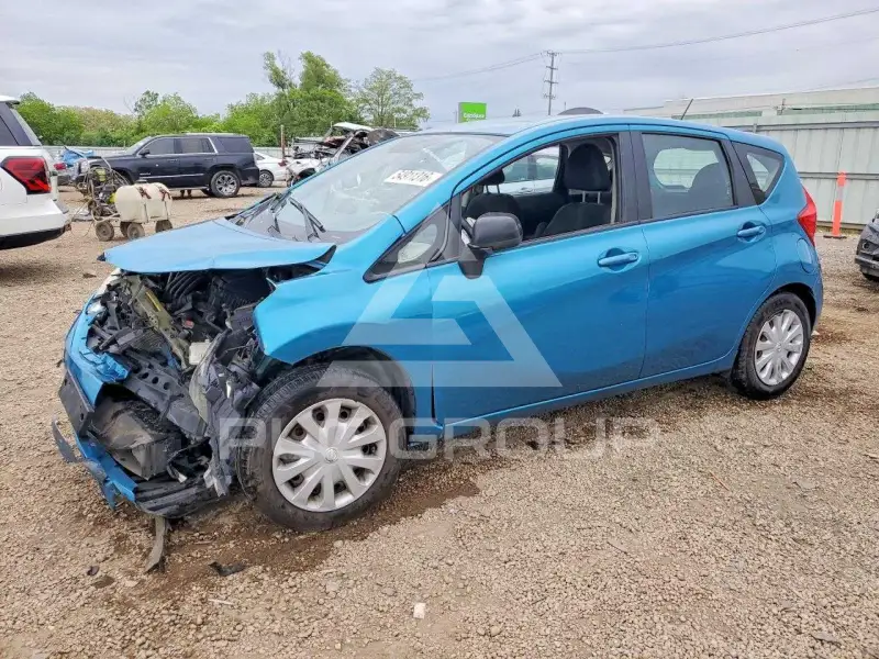 2015 Nissan VERSA фото