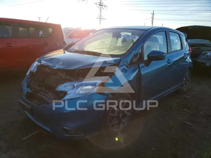 2015 Nissan VERSA photo