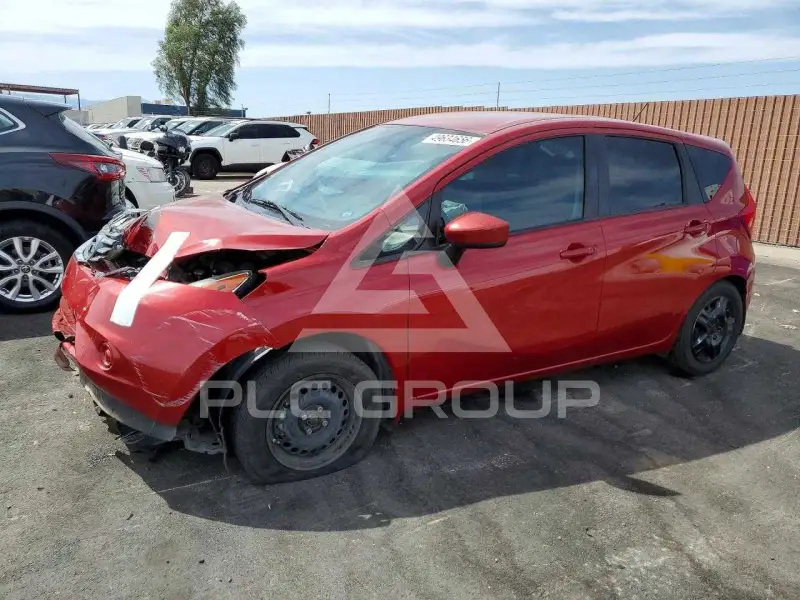2015 Nissan VERSA фото