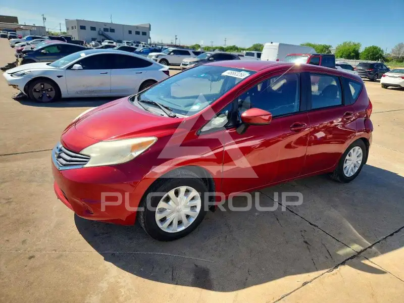 2015 Nissan VERSA фото