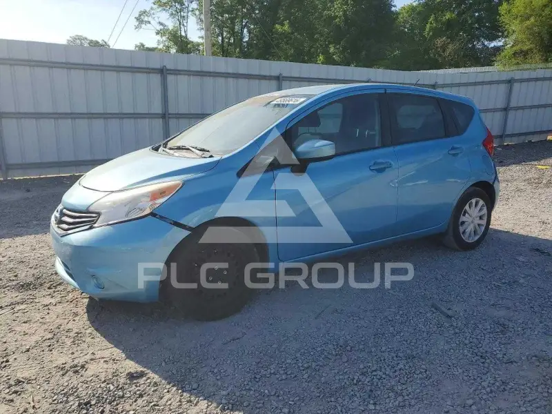 2015 Nissan VERSA фото