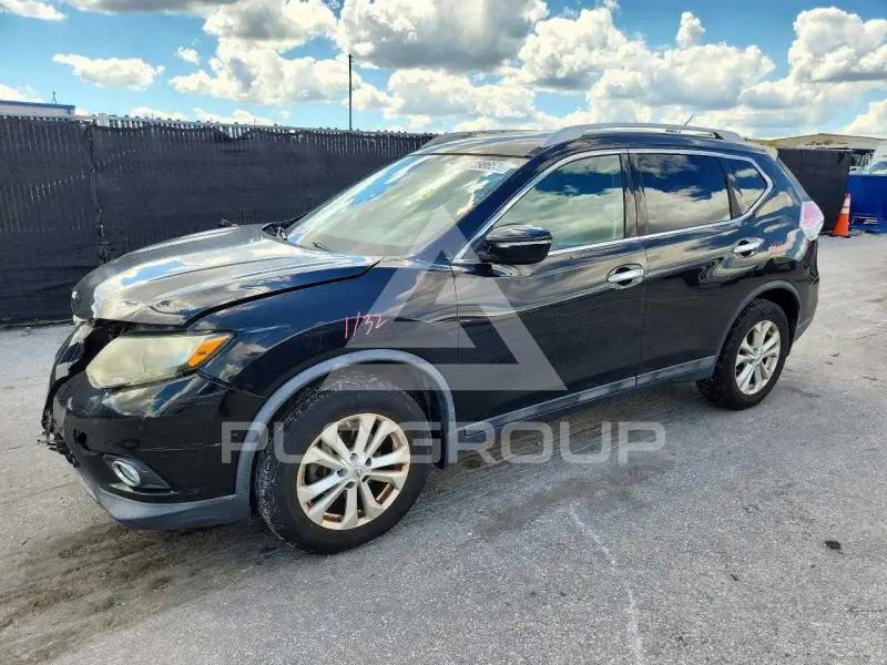 2015 Nissan ROGUE photo