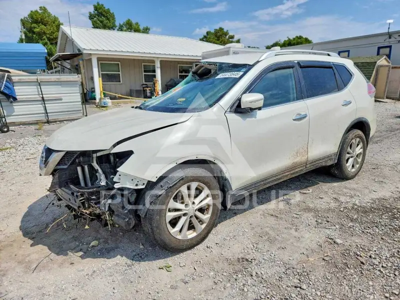 2015 Nissan ROGUE photo