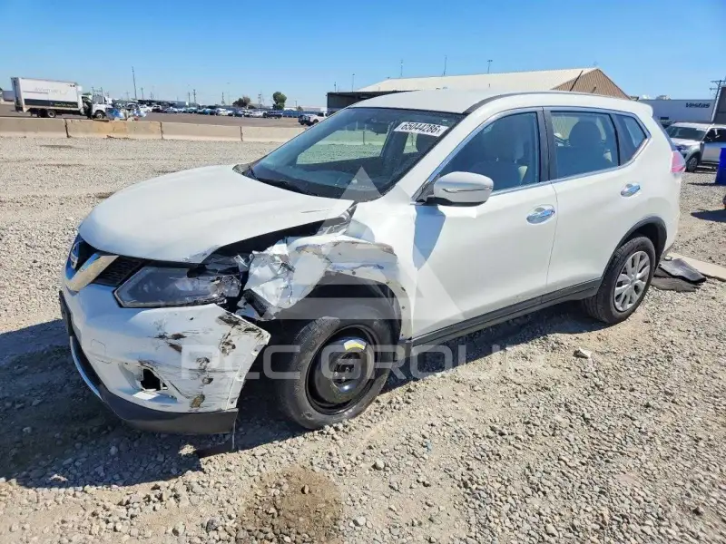 2015 Nissan ROGUE photo
