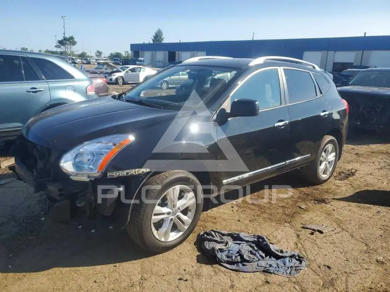 2015 Nissan ROGUE photo