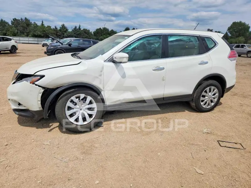 2015 Nissan ROGUE photo