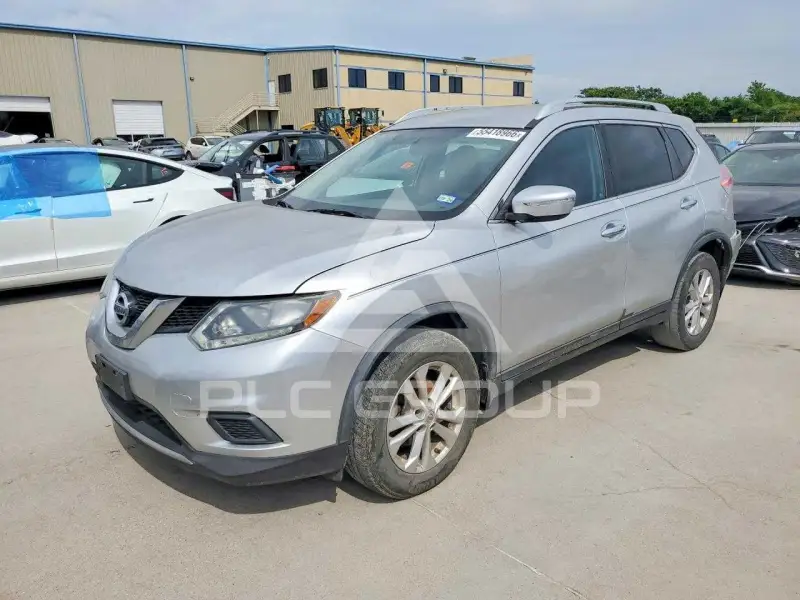 2015 Nissan ROGUE photo