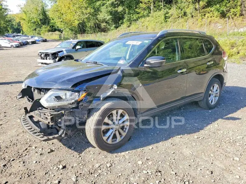2015 Nissan ROGUE photo