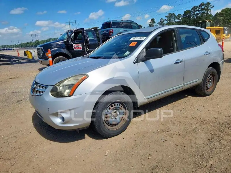 2015 Nissan ROGUE photo