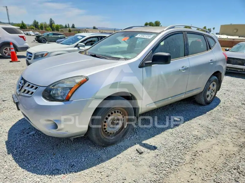 2015 Nissan ROGUE photo
