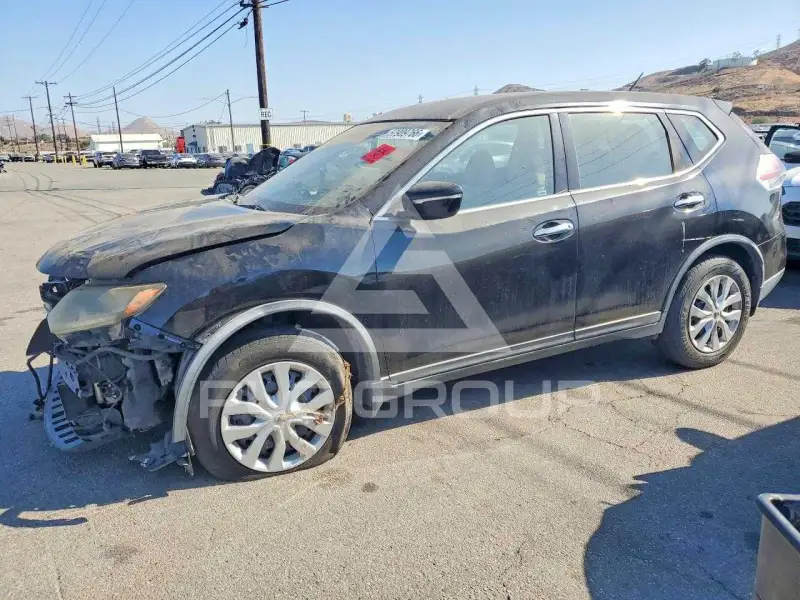 2015 Nissan ROGUE photo