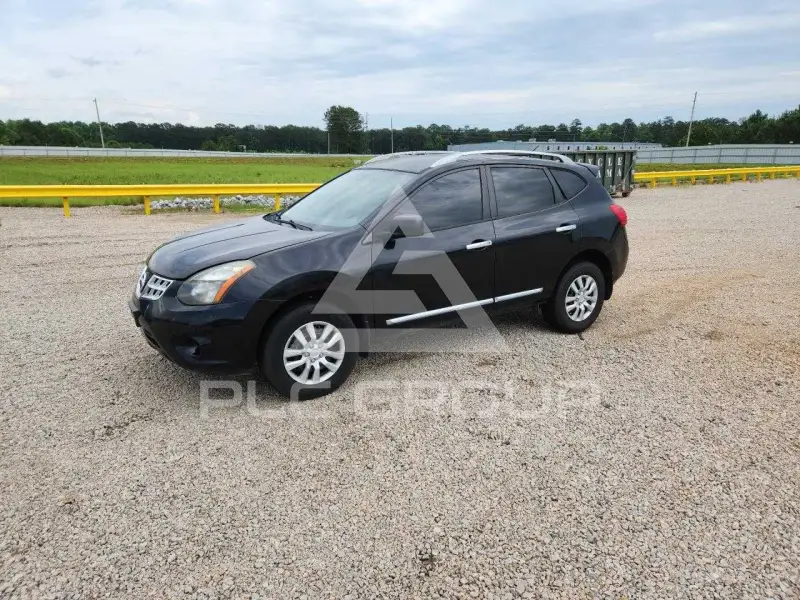 2015 Nissan ROGUE photo