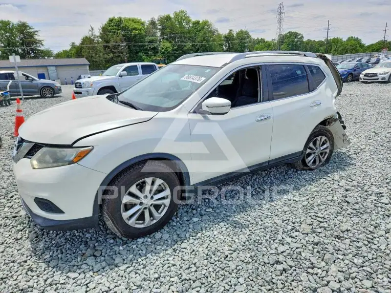 2015 Nissan ROGUE photo