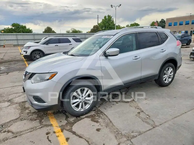 2015 Nissan ROGUE photo