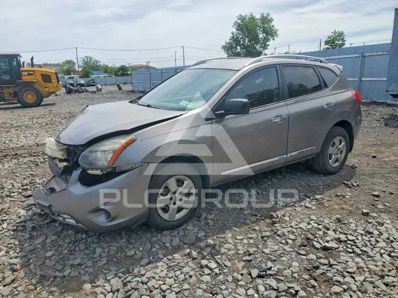 2015 Nissan ROGUE photo