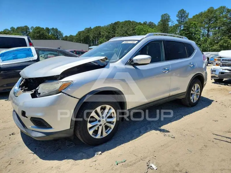 2015 Nissan ROGUE photo