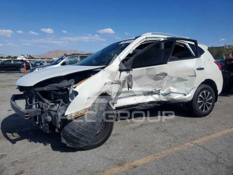 2015 Nissan ROGUE фото