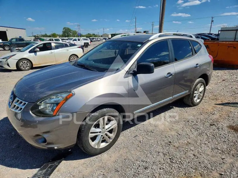 2015 Nissan ROGUE photo