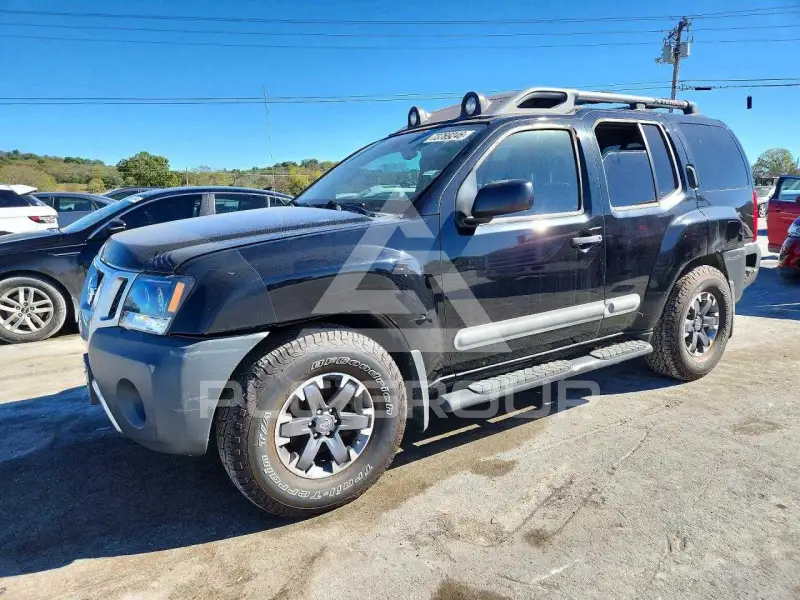 2015 Nissan XTERRA photo