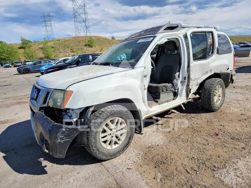 2015 Nissan XTERRA фото