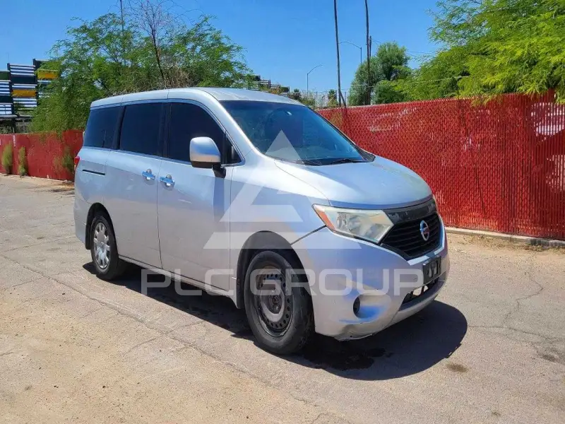 2015 Nissan QUEST фото