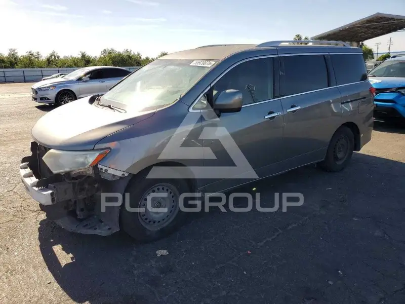 2015 Nissan QUEST photo