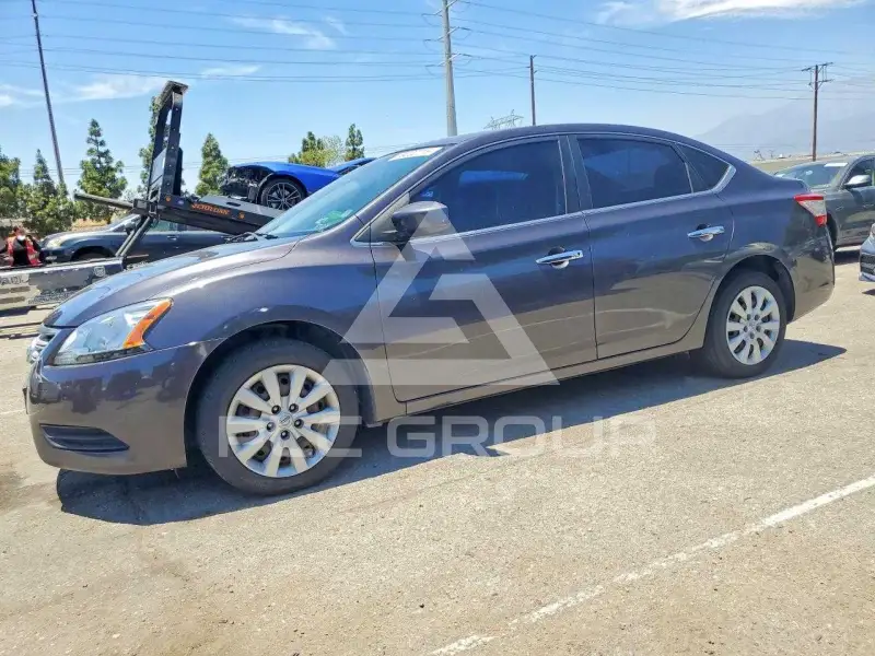 2015 Nissan SENTRA фото