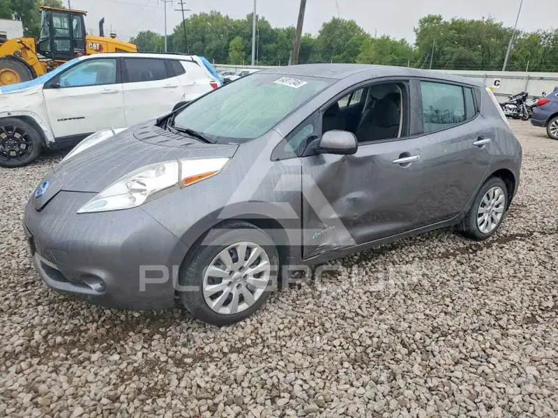 2015 Nissan LEAF фото