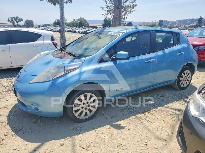 2015 Nissan LEAF фото