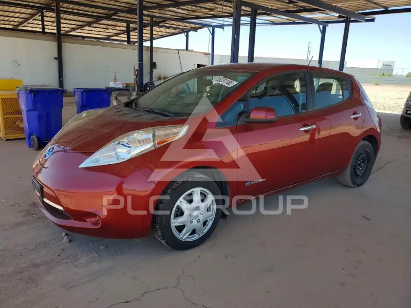 2015 Nissan LEAF photo