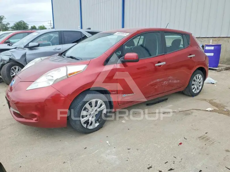 2015 Nissan LEAF photo