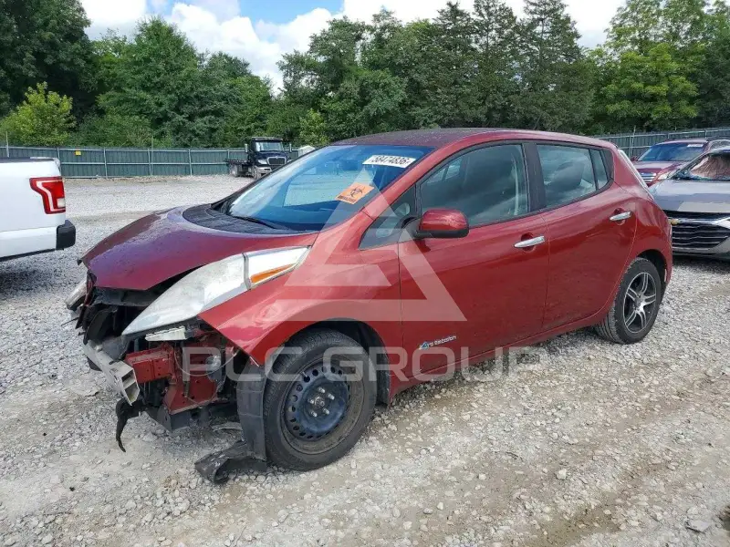 2015 Nissan LEAF фото