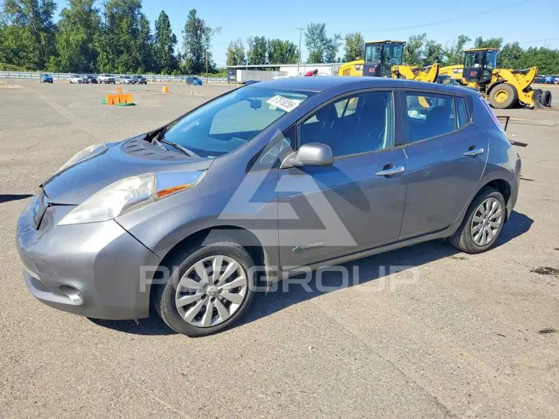 2015 Nissan LEAF фото