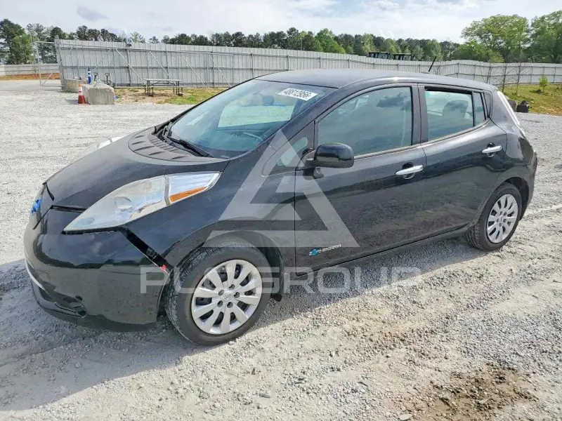 2015 Nissan LEAF photo