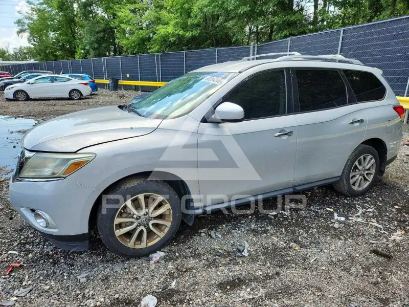 2015 Nissan PATHFINDER photo