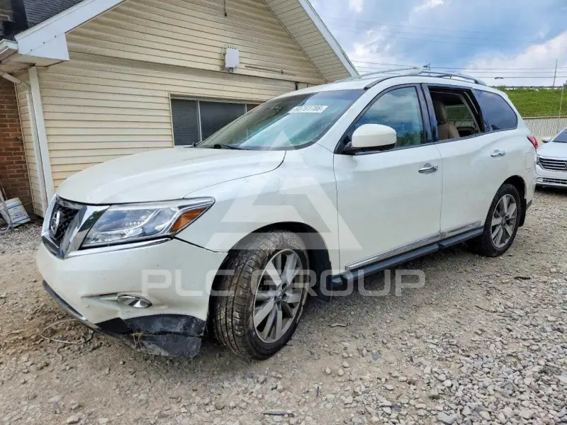 2015 Nissan PATHFINDER photo