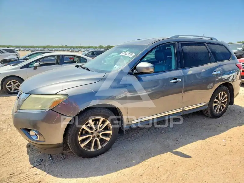 2015 Nissan PATHFINDER photo