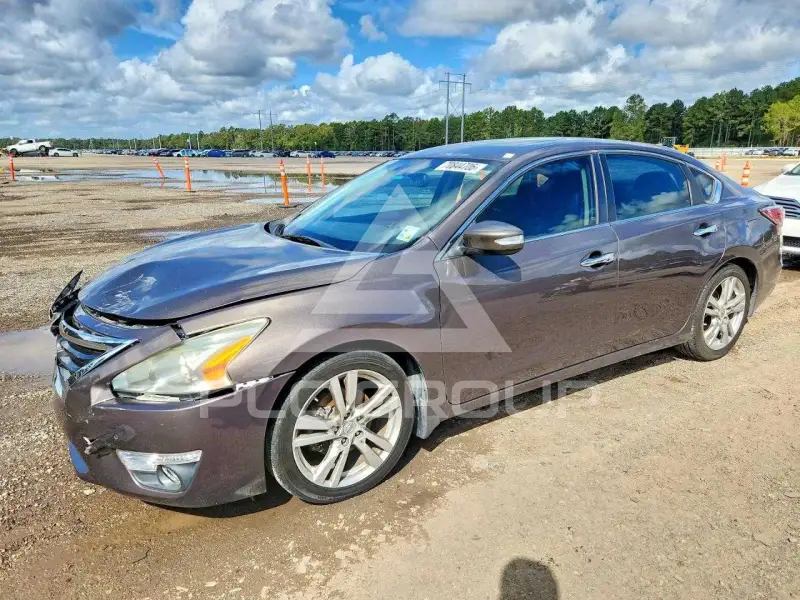 2015 Nissan ALTIMA photo