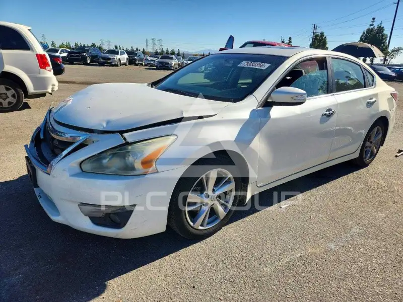 2015 Nissan ALTIMA фото