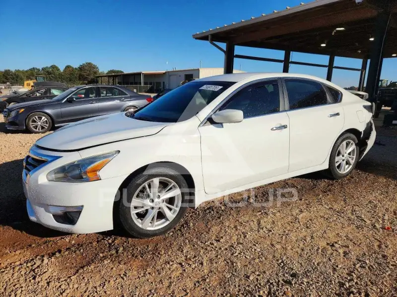 2015 Nissan ALTIMA photo