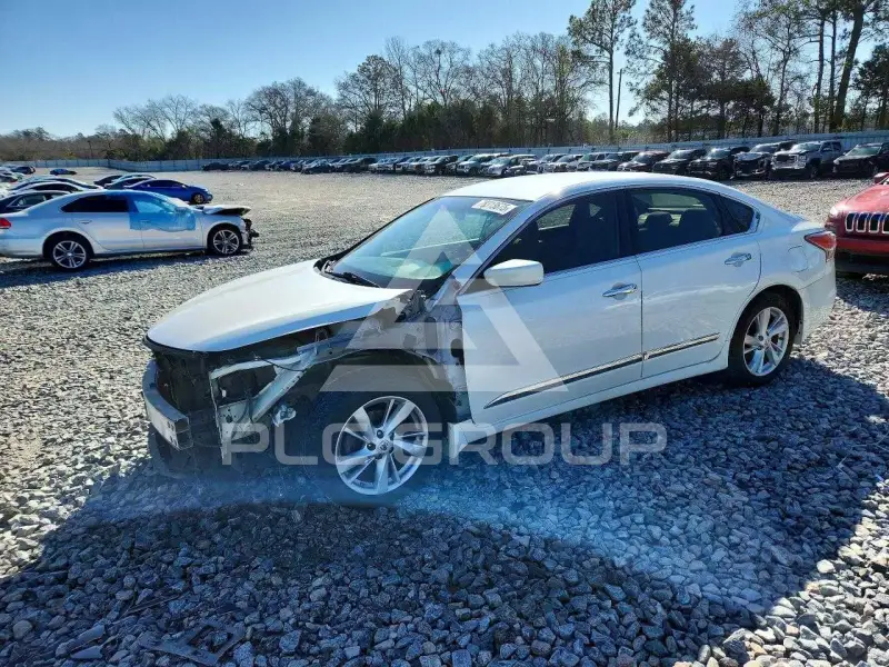 2015 Nissan ALTIMA photo