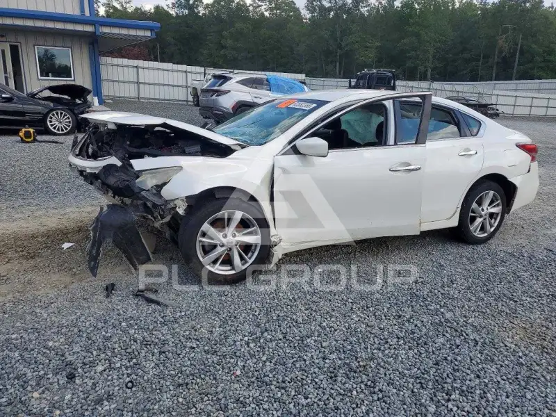 2015 Nissan ALTIMA photo
