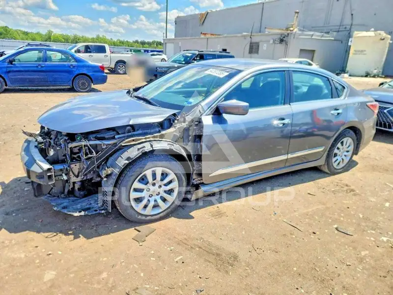 2015 Nissan ALTIMA фото